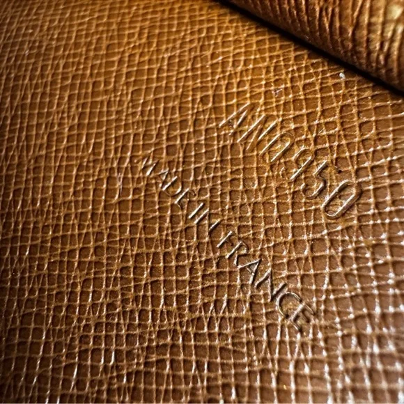 Gorgeous Louis Vuitton vintage long Sarah monogram, wallet, great condition - Picture 13 of 14